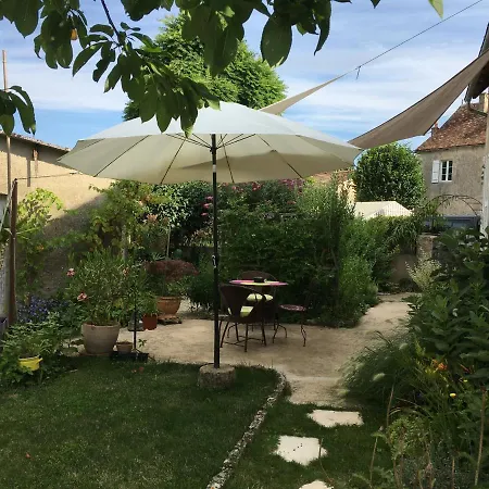 Chez Fred Avec Vue Sur Le Chateau *